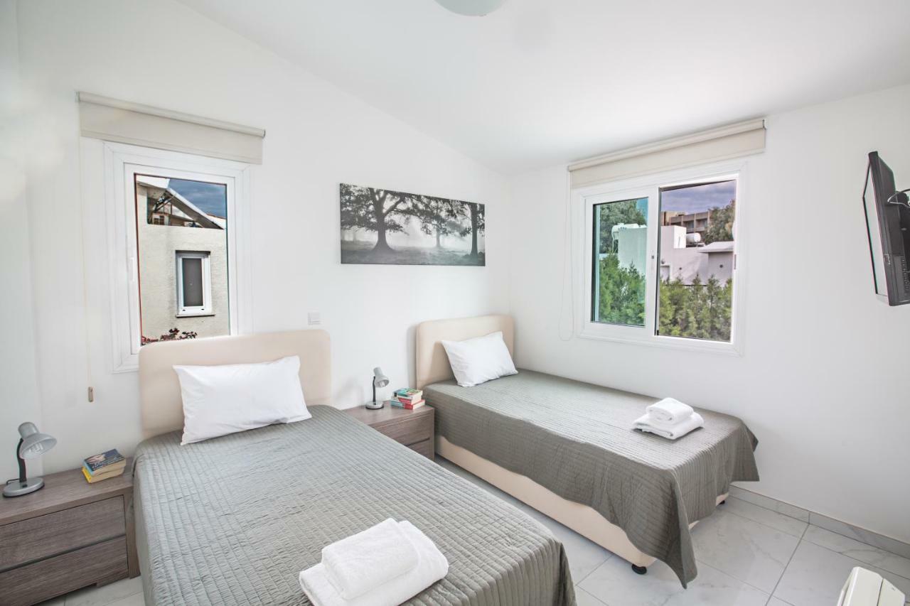 Konnos Hight Villa 普罗塔拉斯 外观 照片